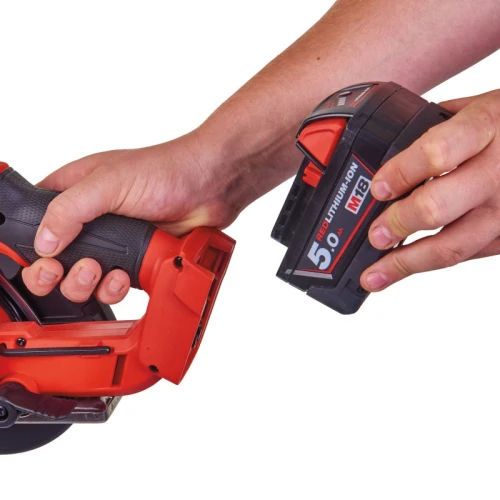 Аккумуляторная дисковая пила Milwaukee M18 FMCS-0X (4933459192) 