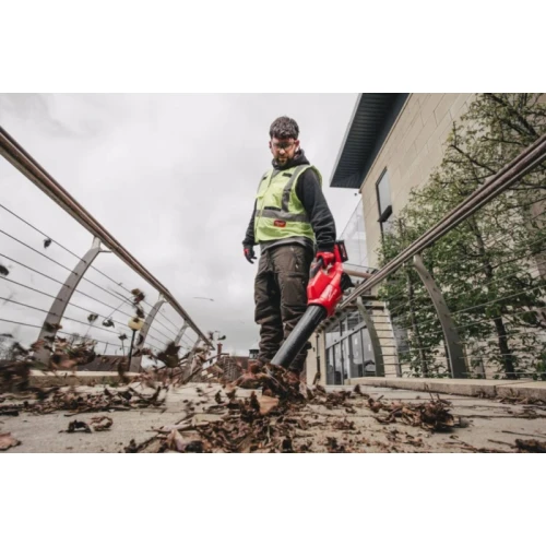 Садова повітродувка-пилосос Milwaukee M18 Fuel FBL-0 (4933459825)