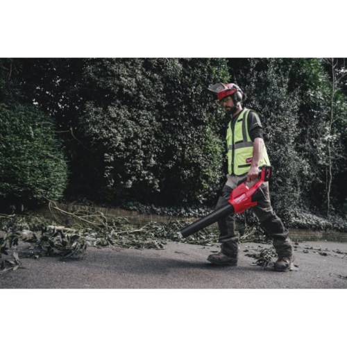 Садова повітродувка-пилосос Milwaukee M18 Fuel FBL-0 (4933459825)