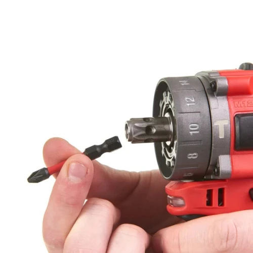 Акумуляторний ударний шурупокрут Milwaukee M12 FPDXKIT-202X (37 Нм) (4933464138)