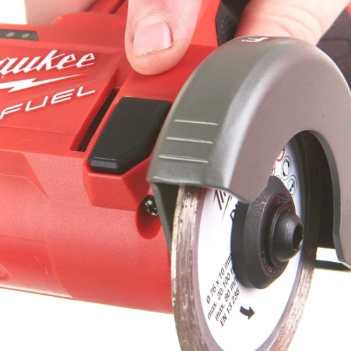 Аккумуляторная дисковая пила Milwaukee M12 FCOT-422X (4933464619)