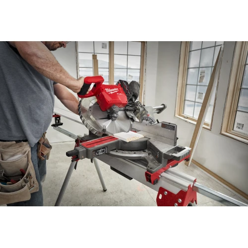 Акумуляторна торцювальна пила Milwaukee M18 FMS305-0 Ø305 мм (без АКБ і ЗП) (4933471205)