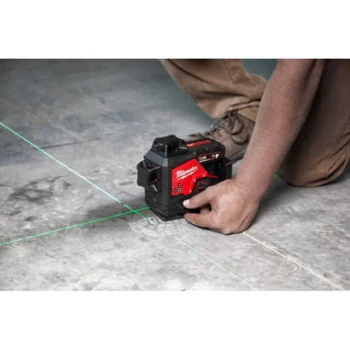 Аккумуляторный лазерный нивелир Milwaukee M12 3PL-0C (зеленый луч) (4933478103) 