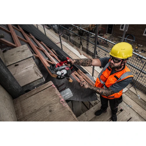 Аккумуляторная дисковая пила Milwaukee M12 FCS442-0 Ø140 мм (без АКБ и ЗУ) (4933493488) 