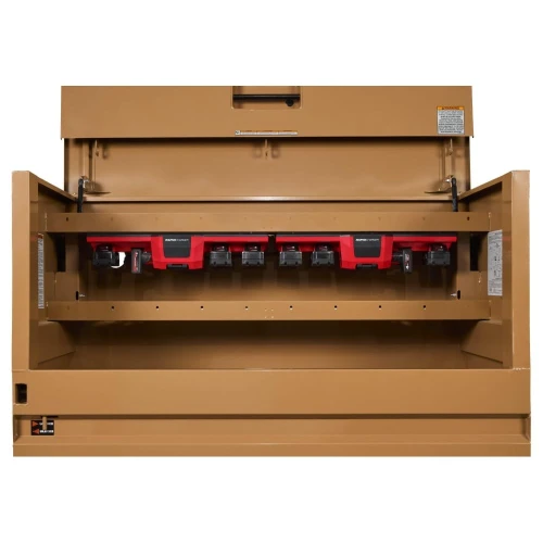Зарядное устройство с фонариком на 6 аккумуляторов Milwaukee M12-18 GBC4 4хМ18/2хМ12 (4933493863)