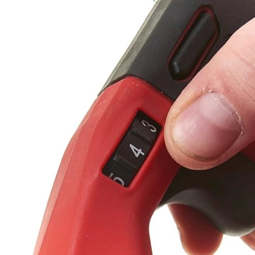 Пила сабельная аккумуляторная бесщеточная Milwaukee M18 FSX-801C (АКБ и ЗУ) (4933499177)