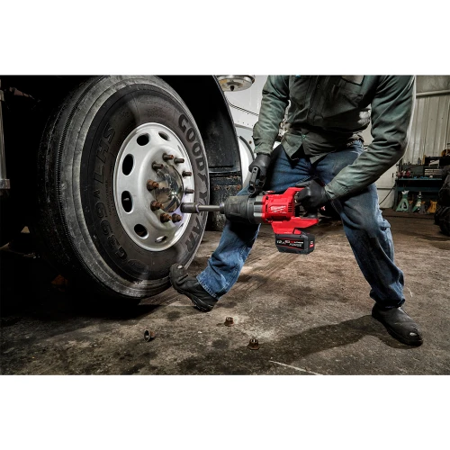 Гайковерт аккумуляторный Milwaukee M18 FORGE ONEFHIWF1D-121C 2711 Нм (АКБ и ЗУ) (4933499251)