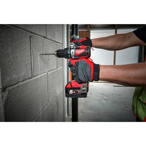 Дрель-шуруповерт аккумуляторная ударная бесщеточная Milwaukee M18 BLPD2-501BRF 82 Нм (АКБ и ЗУ) (4933500775)