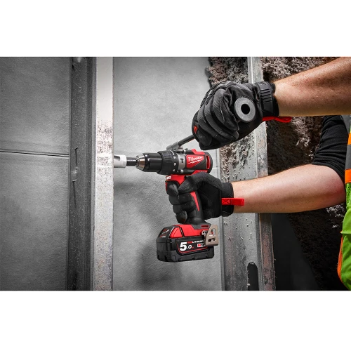 Дрель-шуруповерт аккумуляторная ударная бесщеточная Milwaukee M18 BLPD2-501BRF 82 Нм (АКБ и ЗУ) (4933500775)