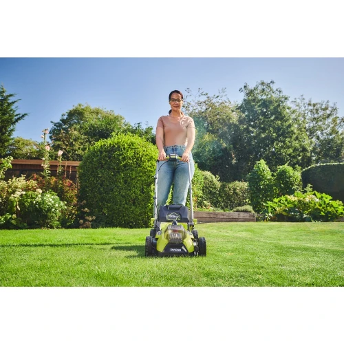 Газонокосилка аккумуляторная RYOBI RY18LMX33A-150 ONE+ 18В + АКБ и ЗУ (5133006287)