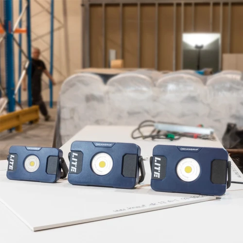 Прожектор світлодіодний переносний SCANGRIP Flood Lite M 2000 lumen 03.5661