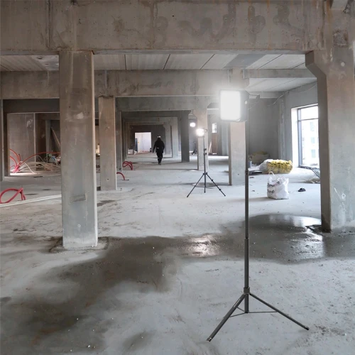 Штатив для встановлення світлодіодних прожекторів SCANGRIP Tripod 2M 03.5685