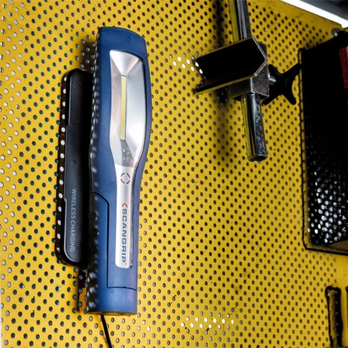 Аккумуляторный светодиодный ручной фонарь SCANGRIP Mag Pro 600 Lumen 49.0515