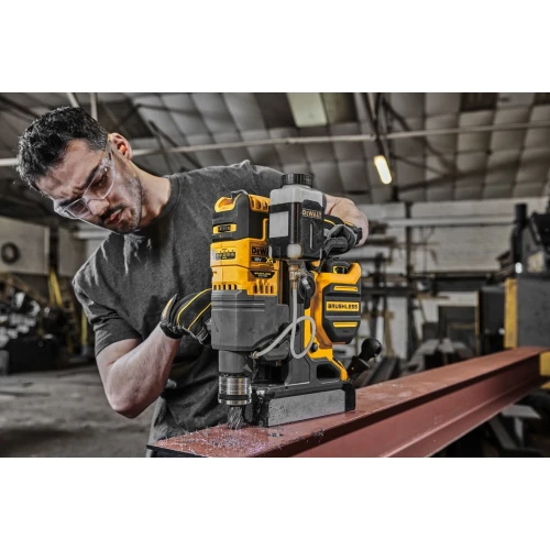 Станок сверлильный аккумуляторный бесщёточный магнитный DeWALT DCD1623N (без АКБ и ЗУ) (DCD1623N)