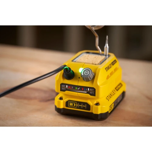 Акумуляторний паяльник STANLEY FATMAX SFMCE040B без АКБ і ЗП (SFMCE040B)