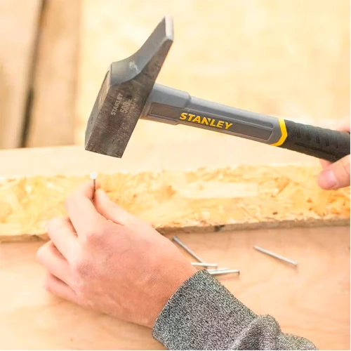 Молоток столярний STANLEY Fiberglass 500 г (STHT0-54160)