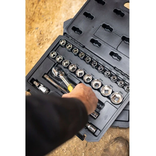 Набор торцевых головок STANLEY Expert 1/2" DR 8 – 32 мм (24 шт.) (STMT82830-1)