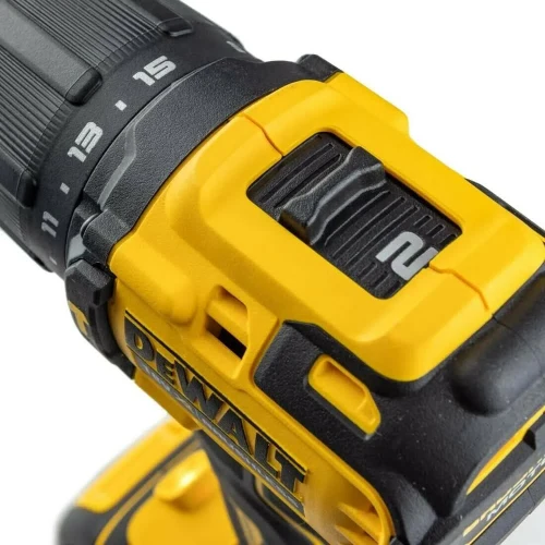 Дрель-шуруповерт аккумуляторная ударная бесщеточная DeWALT DCD709P2T (DCD709P2T)