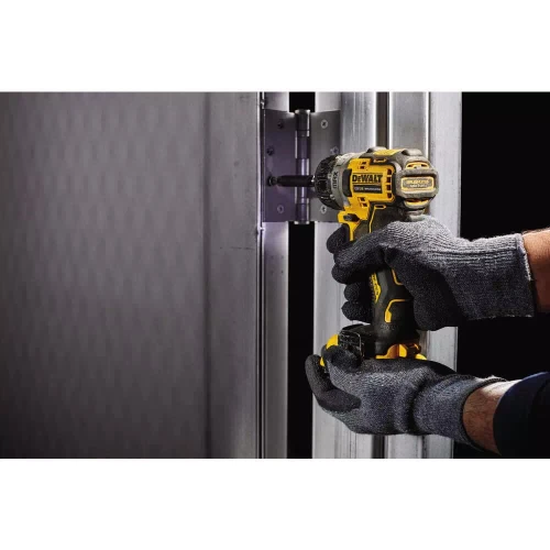 Шуруповерт аккумуляторный бесщеточный DeWALT DCF601D2 (DCF601D2)