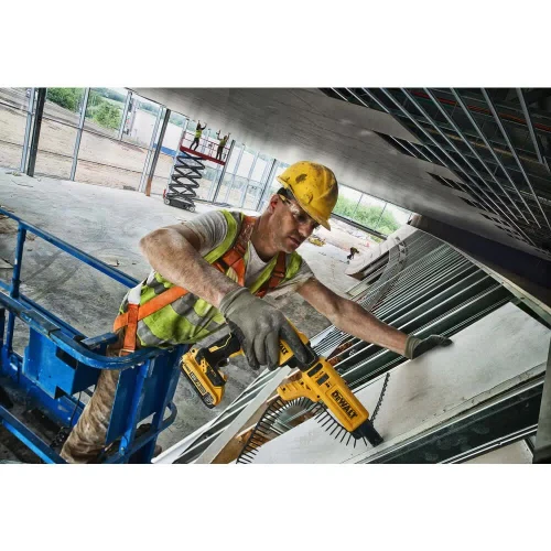 Шурупокрут акумуляторний безщітковий DeWALT DCF620N (DCF620N)