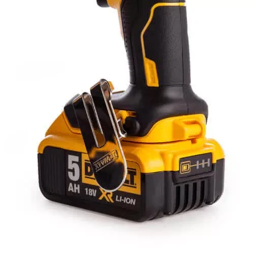 Шурупокрут акумуляторний безщітковий DeWALT DCF620P2K (DCF620P2K)