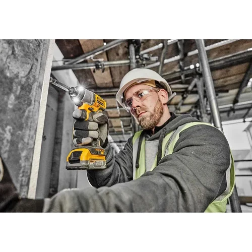 Шуруповерт ударний акумуляторний безщітковий DeWALT DCF840NT (DCF840NT)