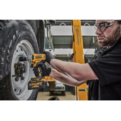 Гайковерт ударний акумуляторний безщітковий DeWALT DCF891N (DCF891N)