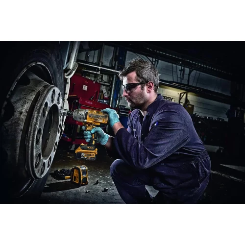 Гайковерт ударный аккумуляторный бесщёточный DeWALT DCF899N (DCF899N)