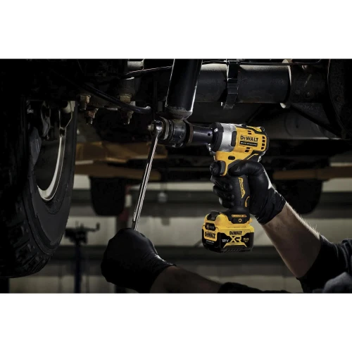 Гайковерт ударний акумуляторний безщітковий DeWALT DCF901P2 (DCF901P2)