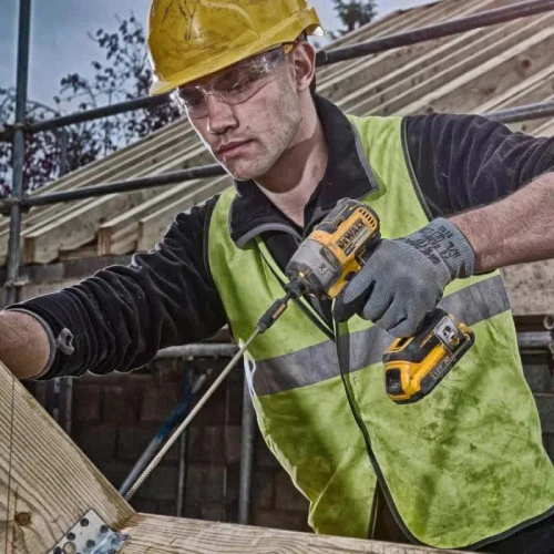 Набор из трех инструментов бесщеточных DeWALT DCK384P2T (DCK384P2T)