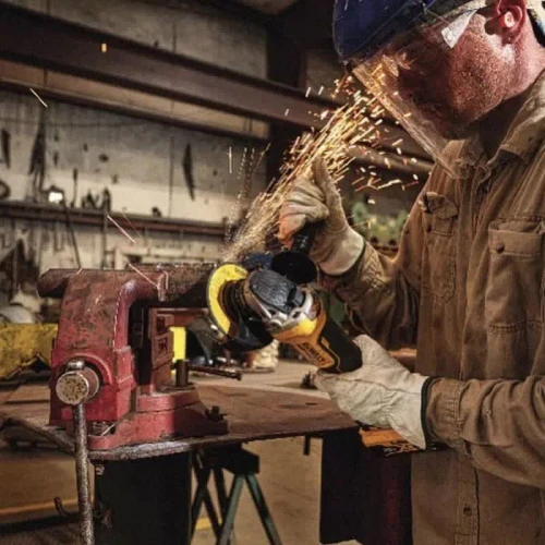 Набор из трех инструментов бесщеточных DeWALT DCK384P2T (DCK384P2T)