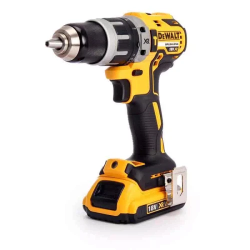 Набор из трех инструментов бесщеточных DeWALT DCK384P2T (DCK384P2T)