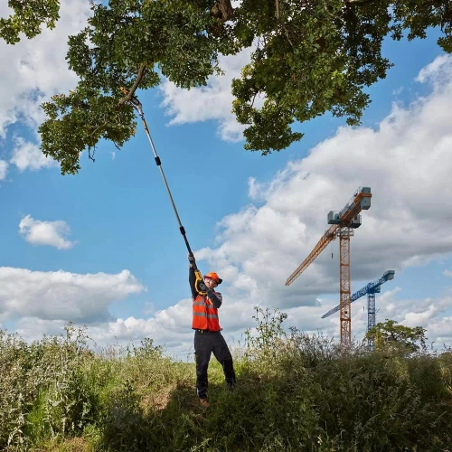 Акумуляторний телескопічний висоторіз DeWALT DCMPS567N без АКБ і ЗП (DCMPS567N)