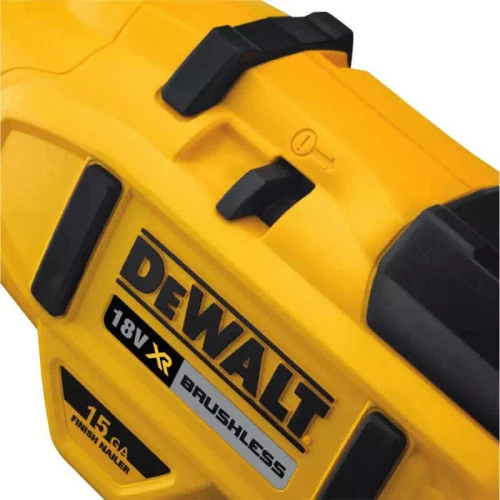 Пістолет цвяхозабивний акумуляторний безщітковий DeWALT DCN650N (DCN650N)