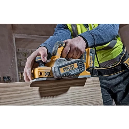 Рубанок акумуляторний безщітковий DeWALT DCP580N (DCP580N)