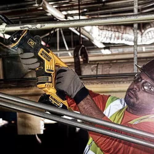 Пила сабельная аккумуляторная бесщёточная DeWALT DCS367P2 (DCS367P2)