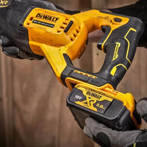 Пила сабельная аккумуляторная бесщёточная DeWALT DCS382N (DCS382N)