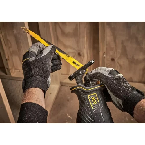 Пила сабельная аккумуляторная бесщёточная DeWALT DCS382NT (DCS382NT)
