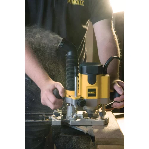 Фрезер сетевой DeWALT DW621 (DW621)