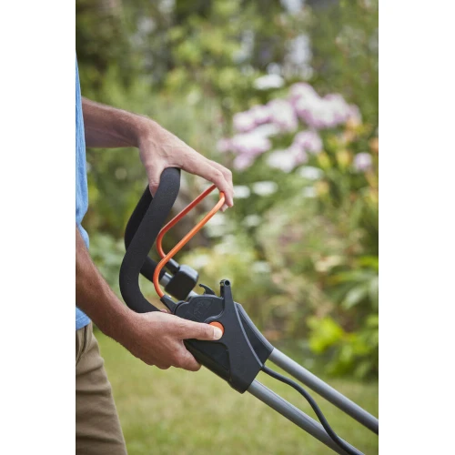 Газонокосилка аккумуляторная BLACK+DECKER BCMW3336L2