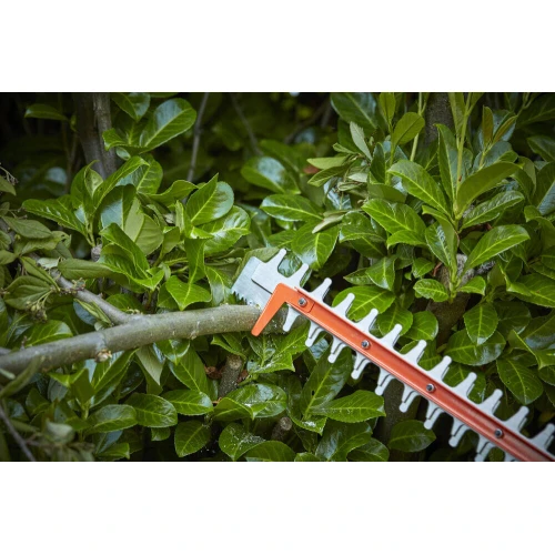 Кусторез аккумуляторный BLACK+DECKER BCHTS3625L1