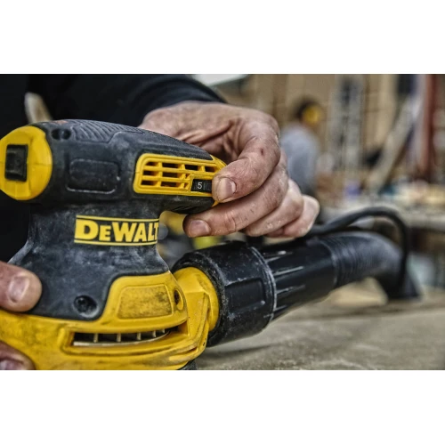 Ексцентрикова шліфмашина DeWalt DWE6423 (DWE6423)