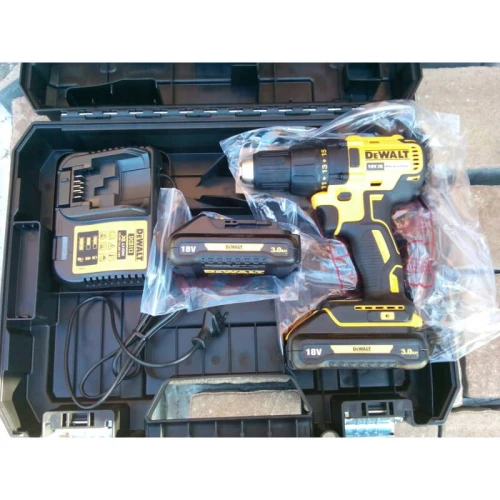 Акумуляторний шурупокрут DeWALT DCD777L2T безщітковий (DCD777L2T)
