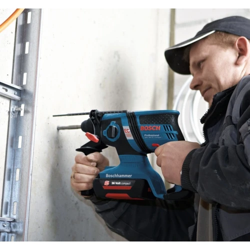 Аккумуляторный перфоратор BOSCH GBH36V-LI Compact бесщёточный (0611903R02)