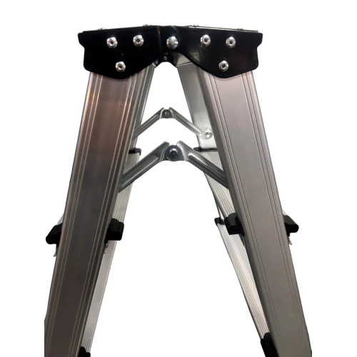 Стремянка двостороння GTM KMH1206 алюмінієва, 6 сходинок 1180 мм (KMH1206)