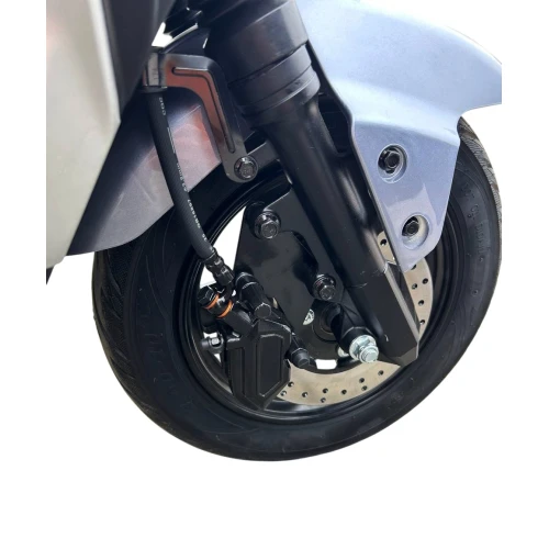 Электроскутер GTM C-EV 1200 1200W 72V 20Ah