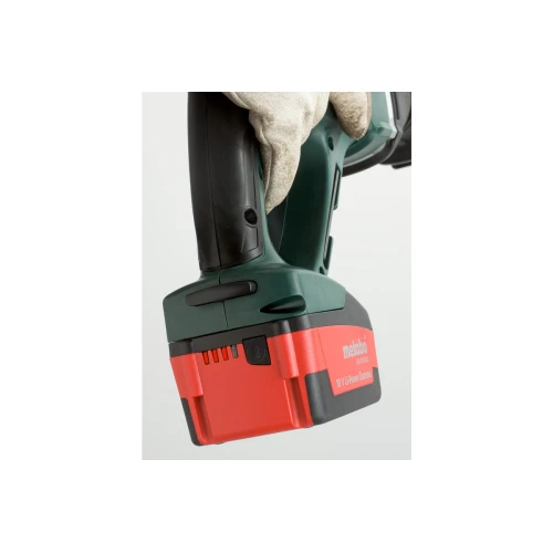 Акумуляторна шабельна пила Metabo ASE 18 LTX (602269850)