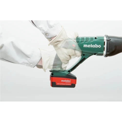 Акумуляторна шабельна пила Metabo ASE 18 LTX (602269850)