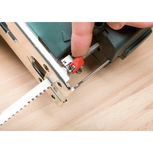 Электролобзик Metabo STEB 70 Quick (601040000)