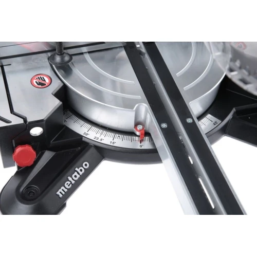 Торцовочная пила Metabo KGS 305 M (619305000)